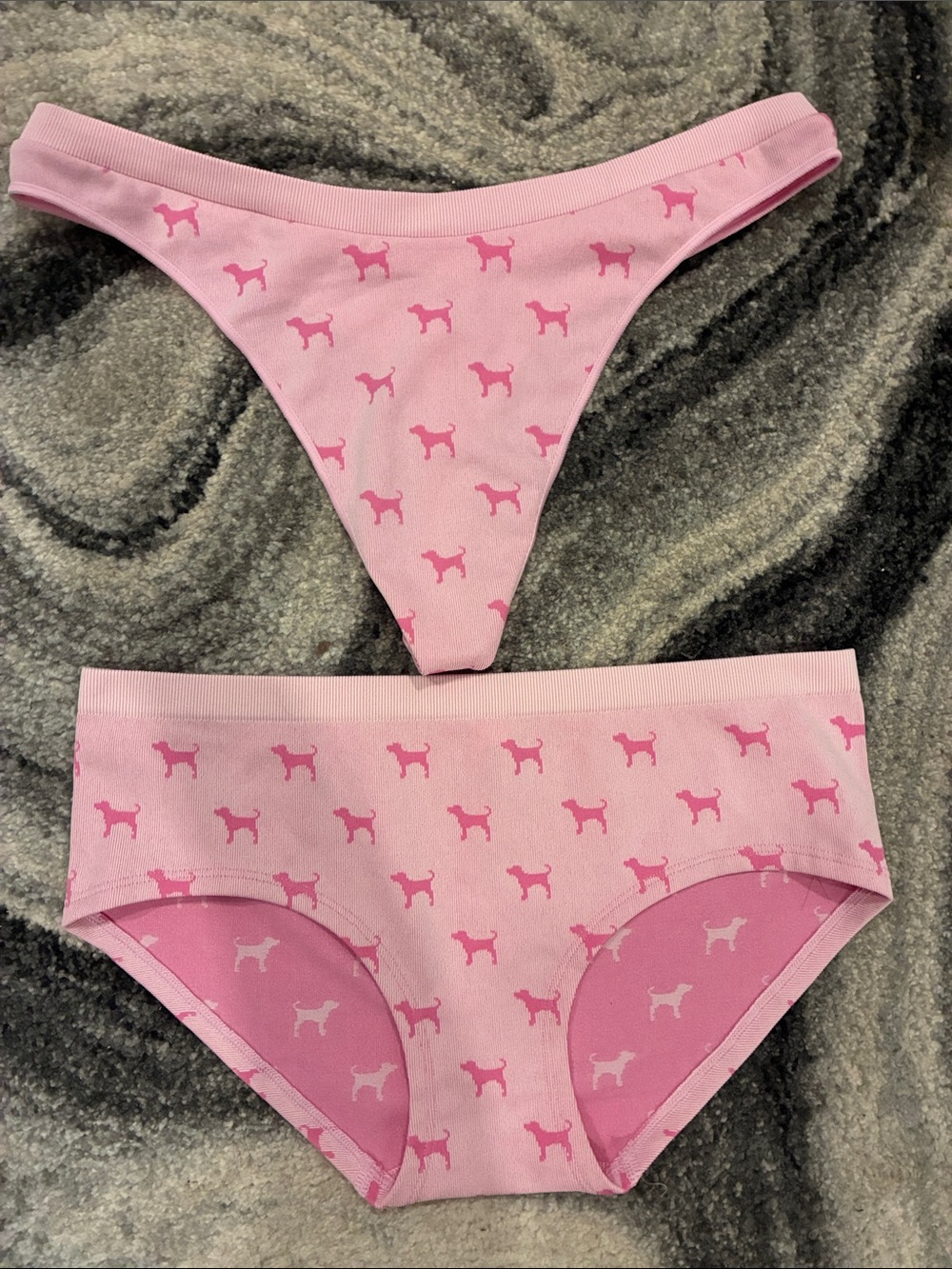 New Victoria’s Secret Pink Dog Print Bikini & Thong Underwear Panty Set (M) NWT